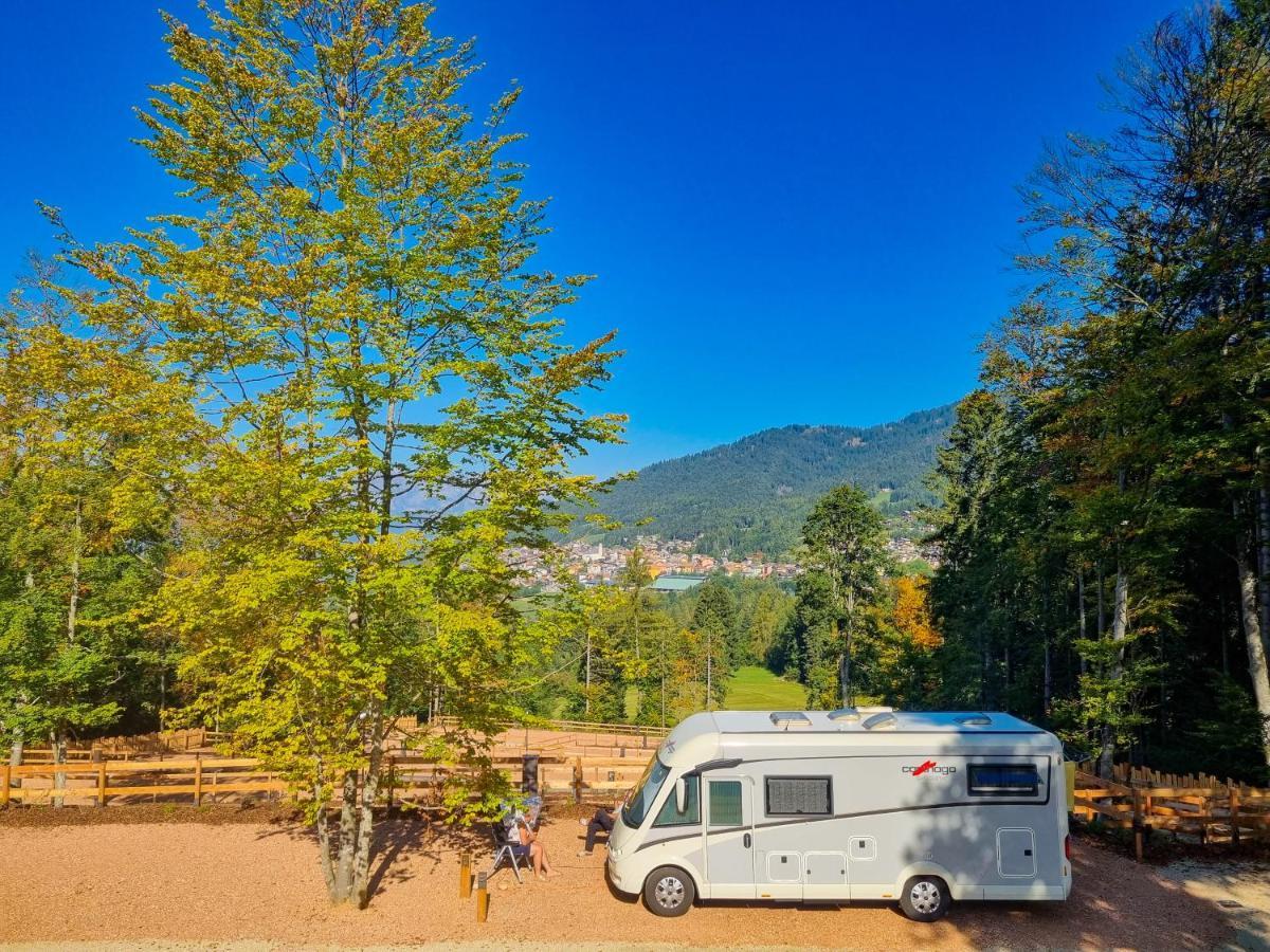 Camping Essenza Alpina Folgaria Esterno foto